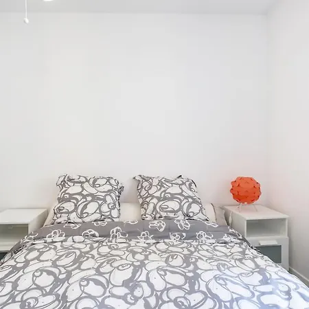 Apartament Quiet & Bright Peace Haven In The Heart Of Arras