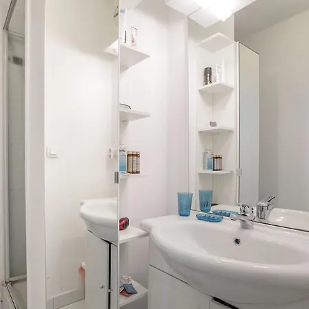 Quiet & Bright Peace Haven In The Heart Of