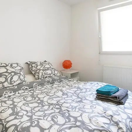 Quiet & Bright Peace Haven In The Heart Of